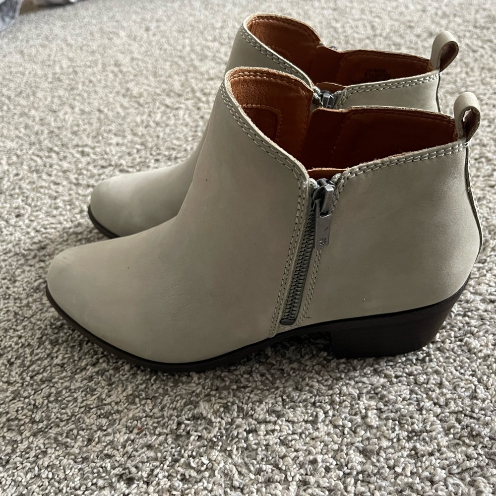 Lucky Brand Cream Ankle Booties